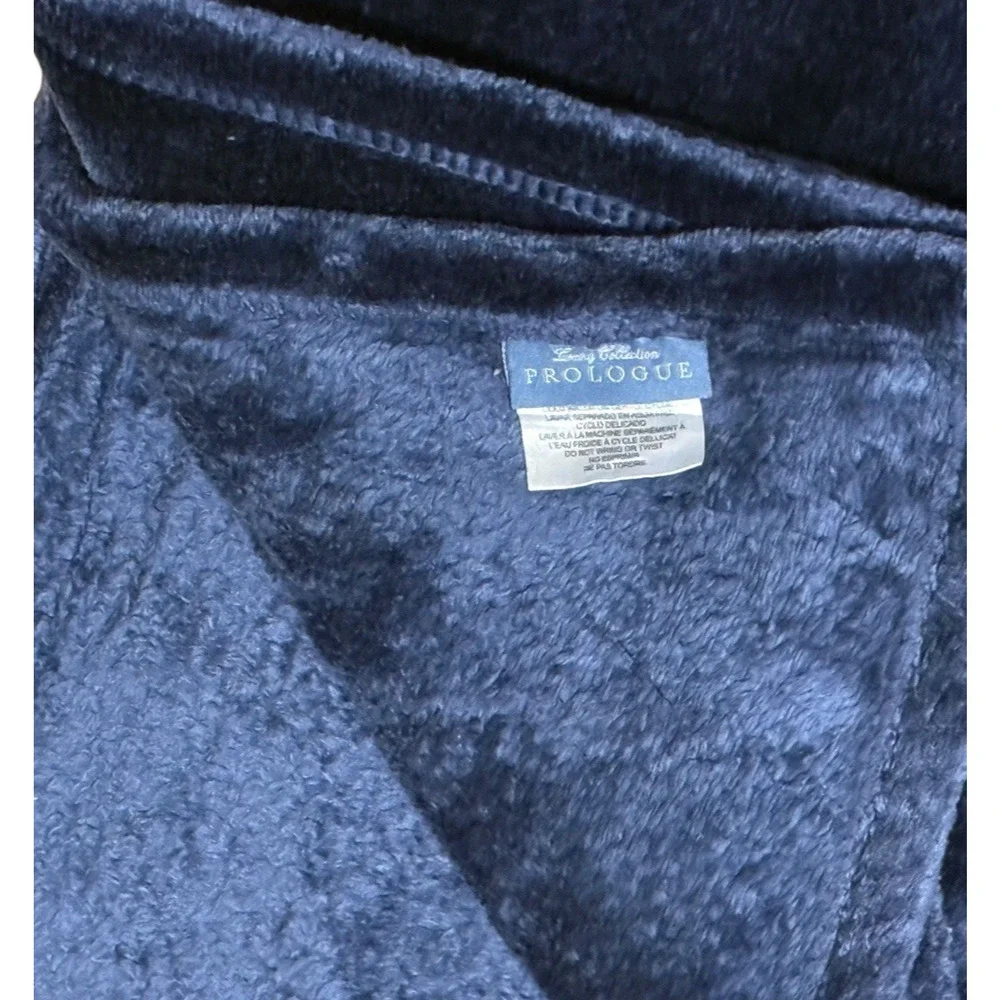 Prologue Luxe Fleece Blanket Navy Blue Dark Soft Accent Throw Cover Quilt